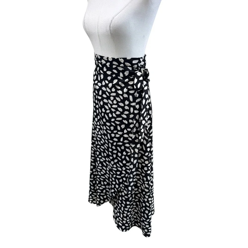 Women Black White Abstract Petal Print True Wrap Maxi Skirt Asymmetrical Medium
